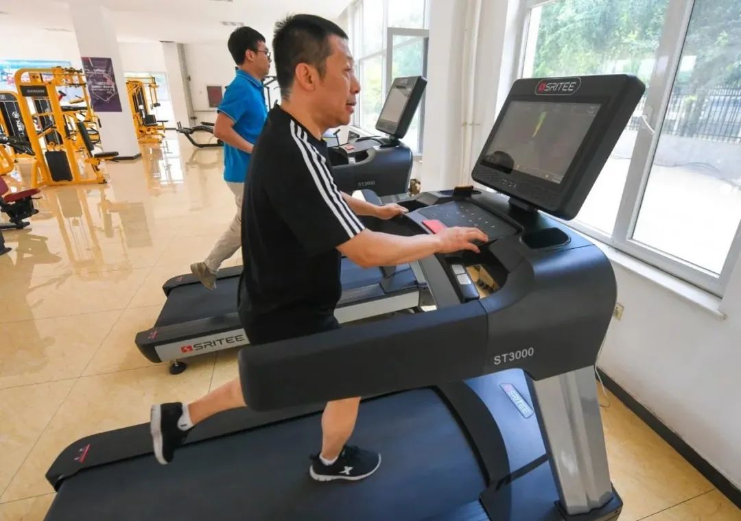 城市社区体育中心